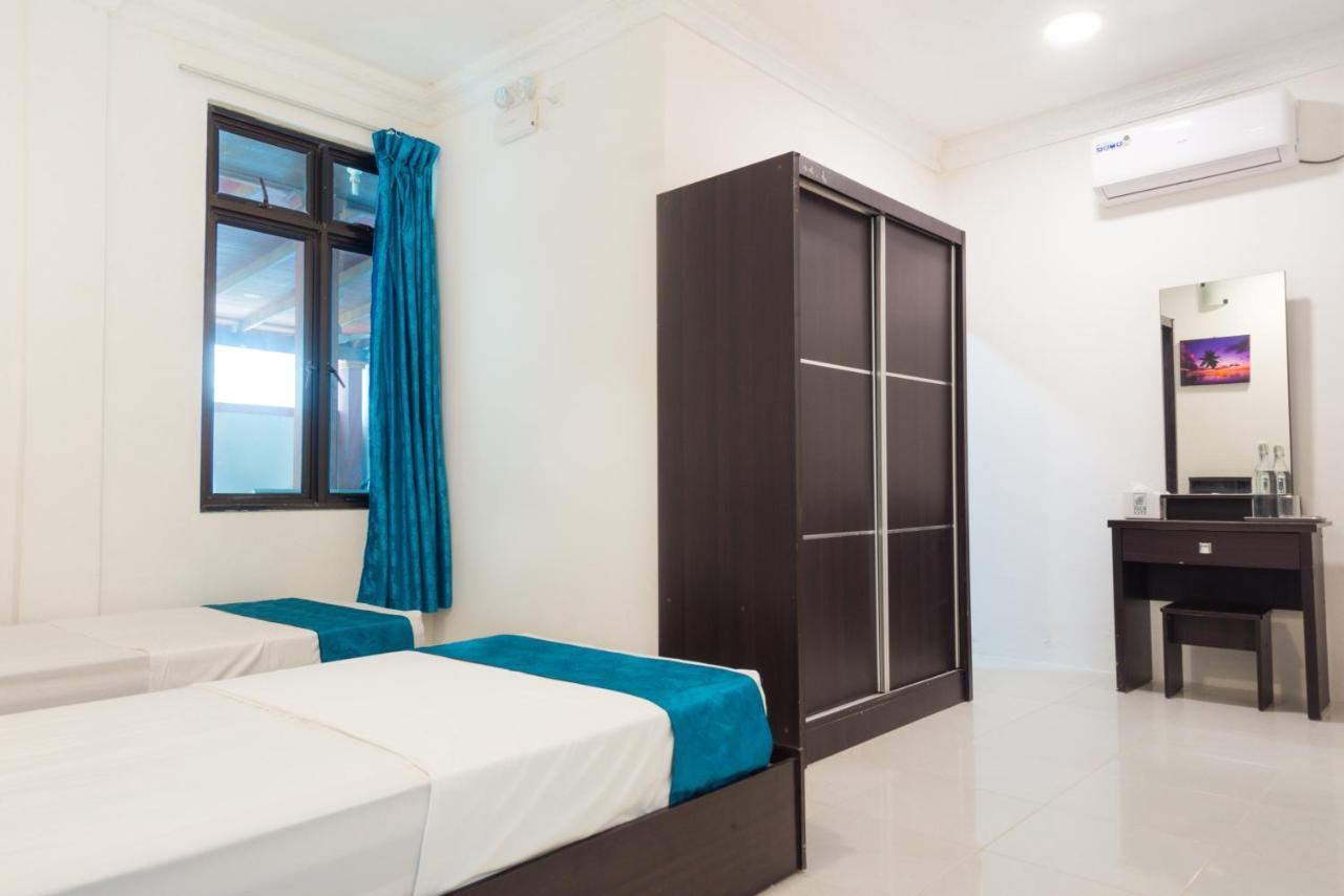 ホテル Palm Gate Maldives スルスドゥー エクステリア 写真