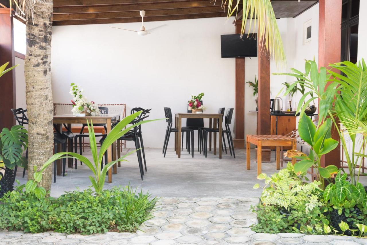 ホテル Palm Gate Maldives スルスドゥー エクステリア 写真